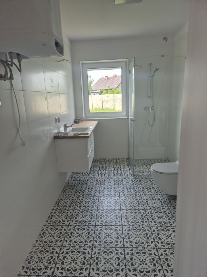 bliźniak, 5 pokoi Białężyce. Zdjęcie 4