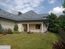 dom wolnostojący, 6 pokoi Łazy, ul. Jasna. Zdjęcie 1