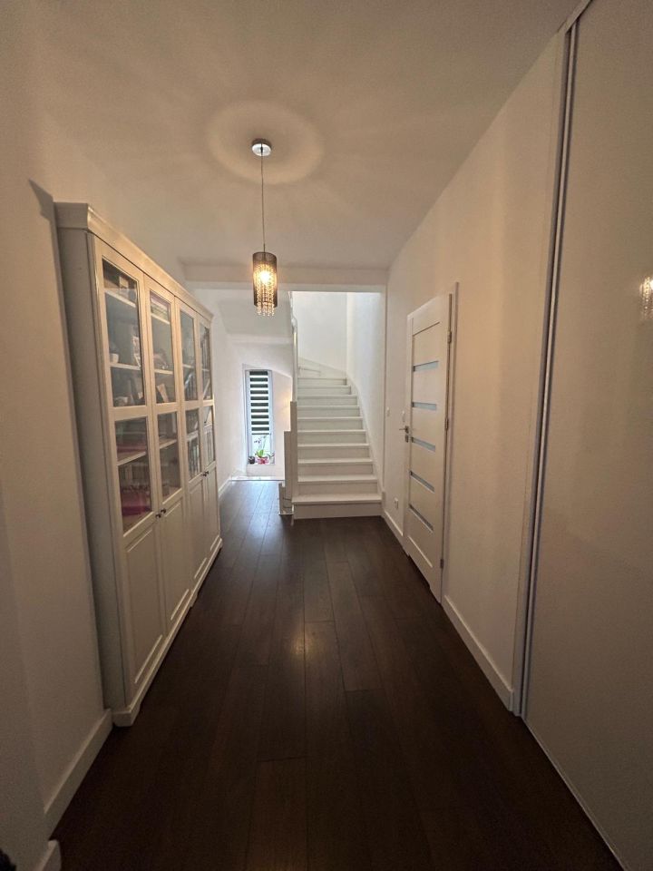 Mieszkanie 4-pokojowe Żory Śródmieście, ul. Centralna. Zdjęcie 16