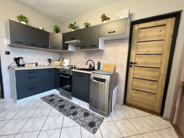 dom wolnostojący, 5 pokoi Pęgów. Zdjęcie 9