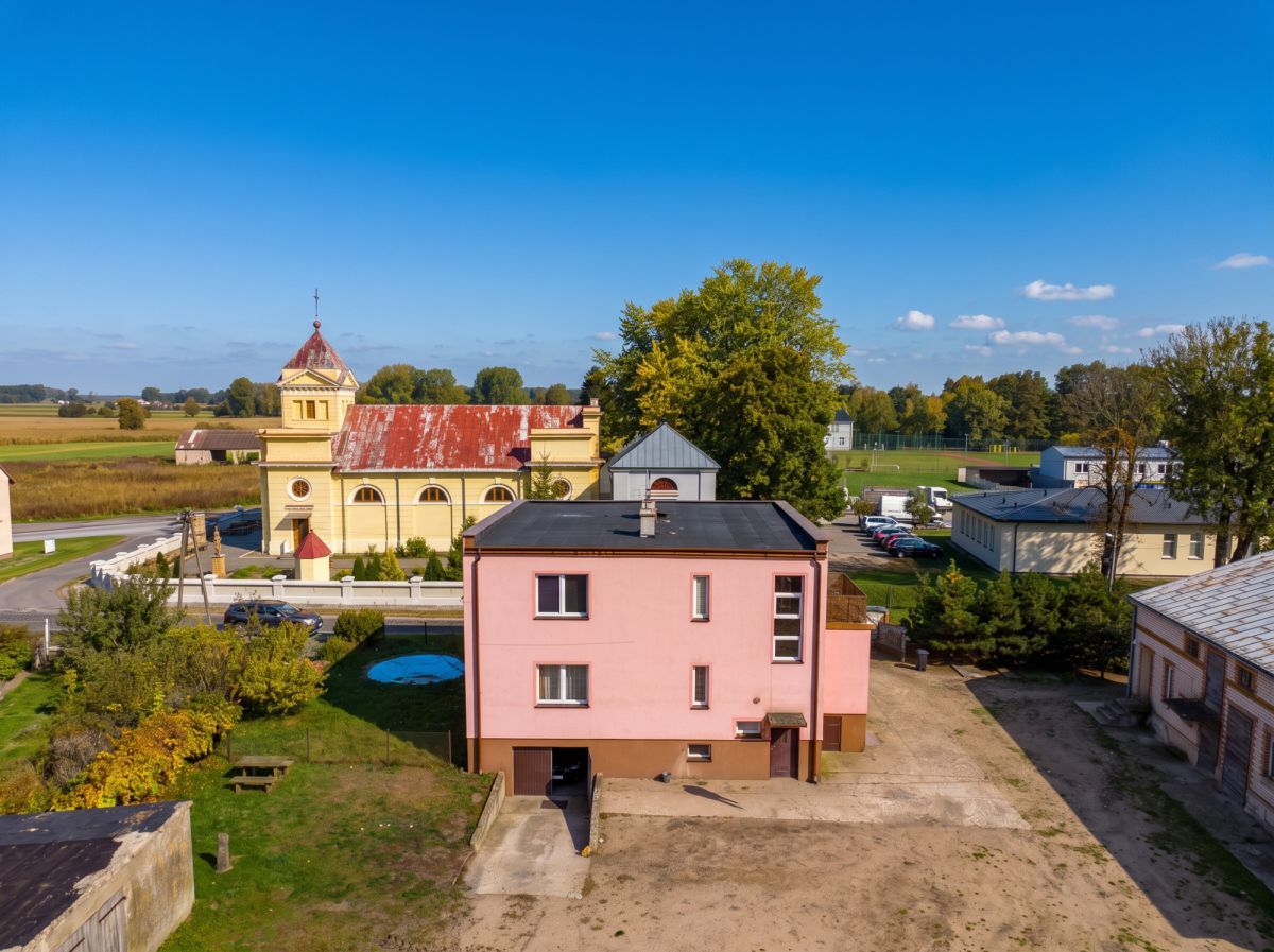 dom wolnostojący, 5 pokoi Mazew. Zdjęcie 1