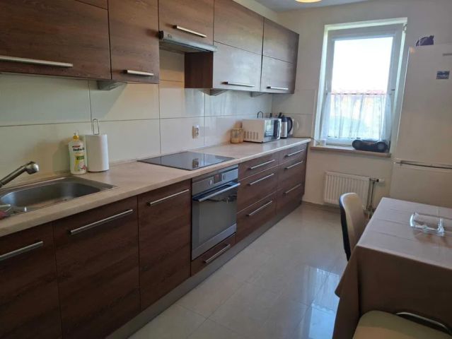 Mieszkanie 3-pokojowe Świdnica, ul. Bolesława Krzywoustego. Zdjęcie 1