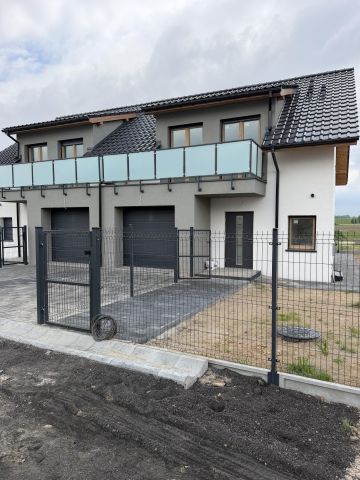 bliźniak, 5 pokoi Stargard, ul. gen. Stefana Grota-Roweckiego. Zdjęcie 1