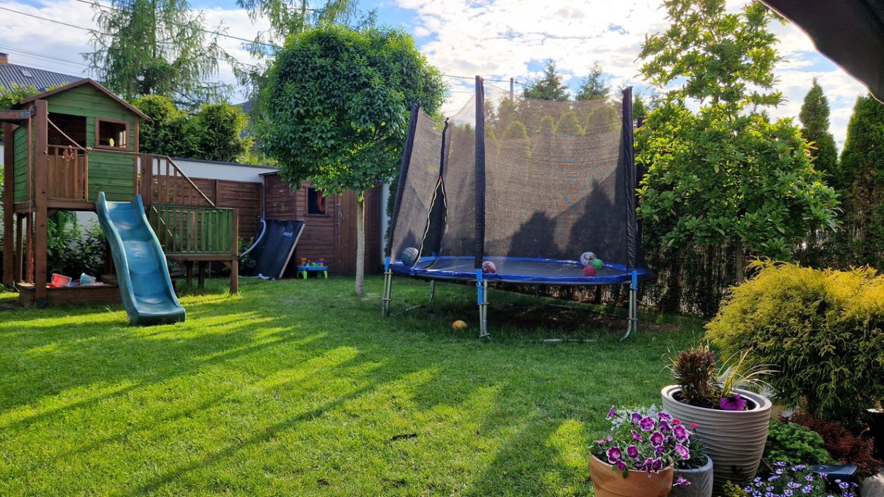 bliźniak, 4 pokoje Zakrzów. Zdjęcie 22