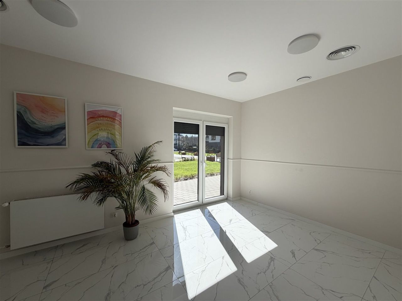 Lokal Katowice, ul. Rzepakowa. Zdjęcie 8