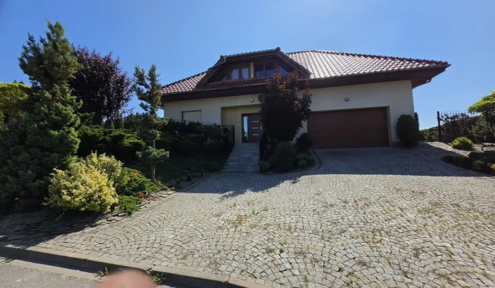 dom wolnostojący Strzelin