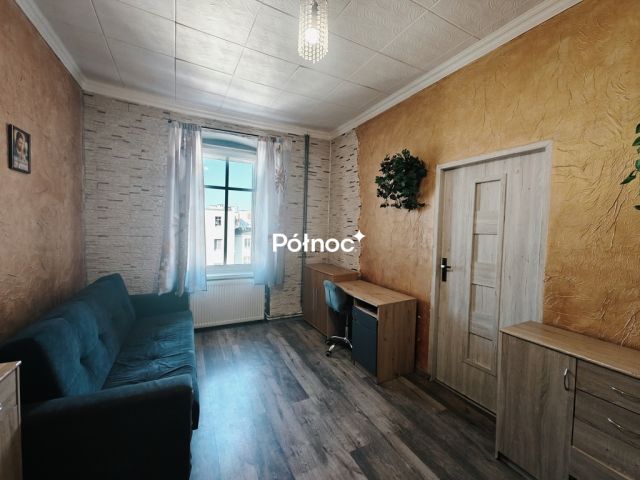 Mieszkanie 5-pokojowe Brzeg, ul. Bolesława Chrobrego. Zdjęcie 1
