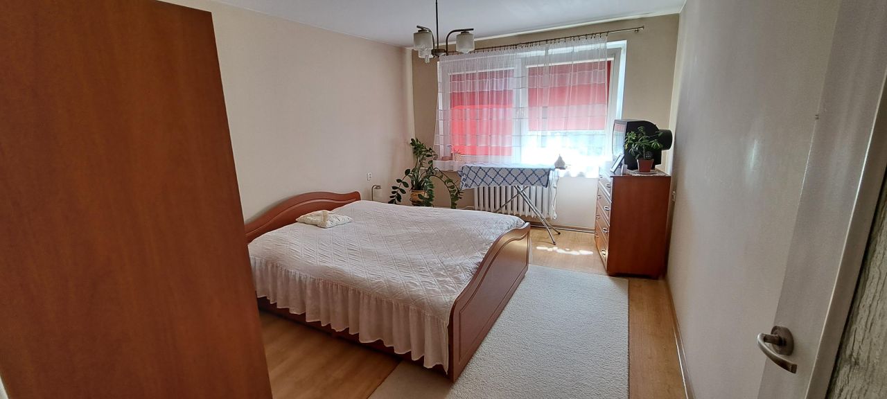 Mieszkanie 4-pokojowe Idzikowice. Zdjęcie 12