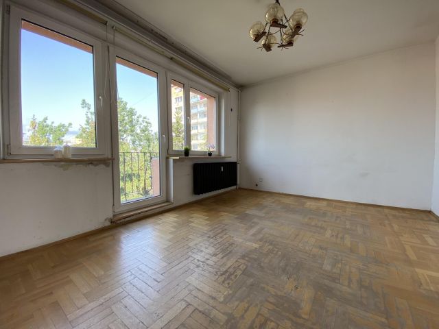 Mieszkanie 3-pokojowe Łódź Retkinia, ul. Przełajowa. Zdjęcie 1