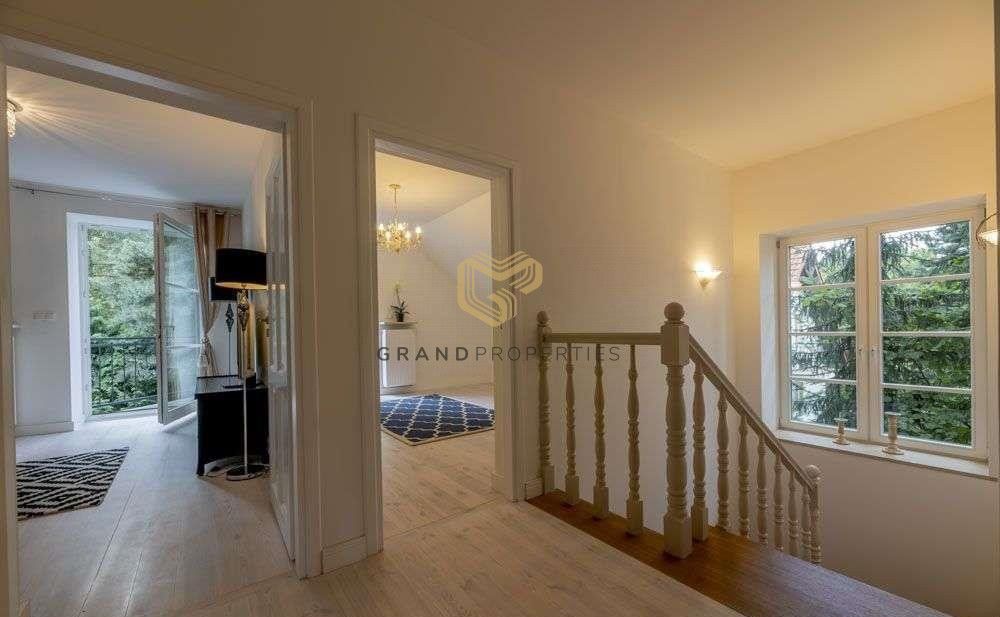 dom wolnostojący, 7 pokoi Łomianki, ul. Graniczna. Zdjęcie 6