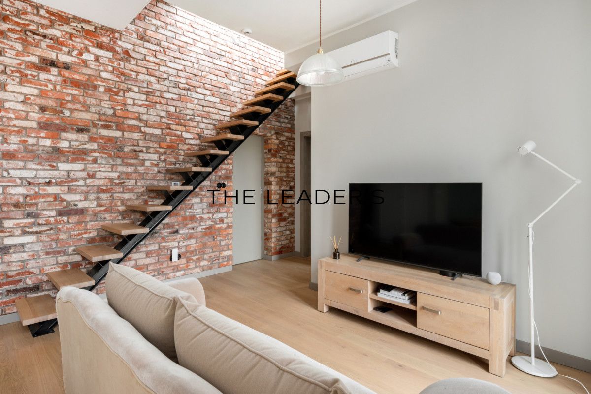 Mieszkanie 3-pokojowe Warszawa Śródmieście, ul. Emilii Plater. Zdjęcie 9