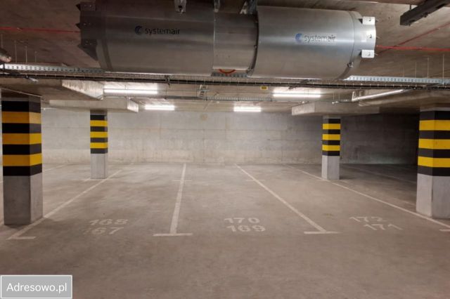 Garaż/miejsce parkingowe Poznań Junikowo, ul. Ziębicka. Zdjęcie 1