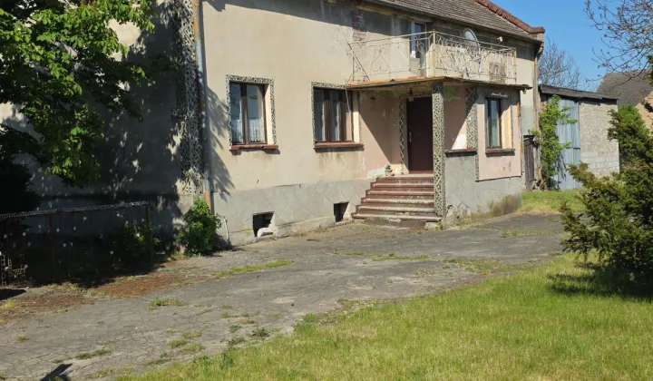 dom wolnostojący, 4 pokoje Rożniątów, Wolności