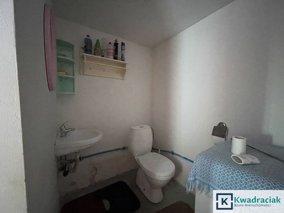 dom wolnostojący, 3 pokoje Besko, ul. Wolska. Zdjęcie 20