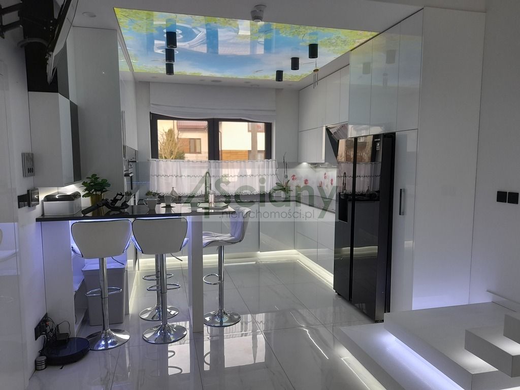 dom szeregowy, 6 pokoi Wyszków