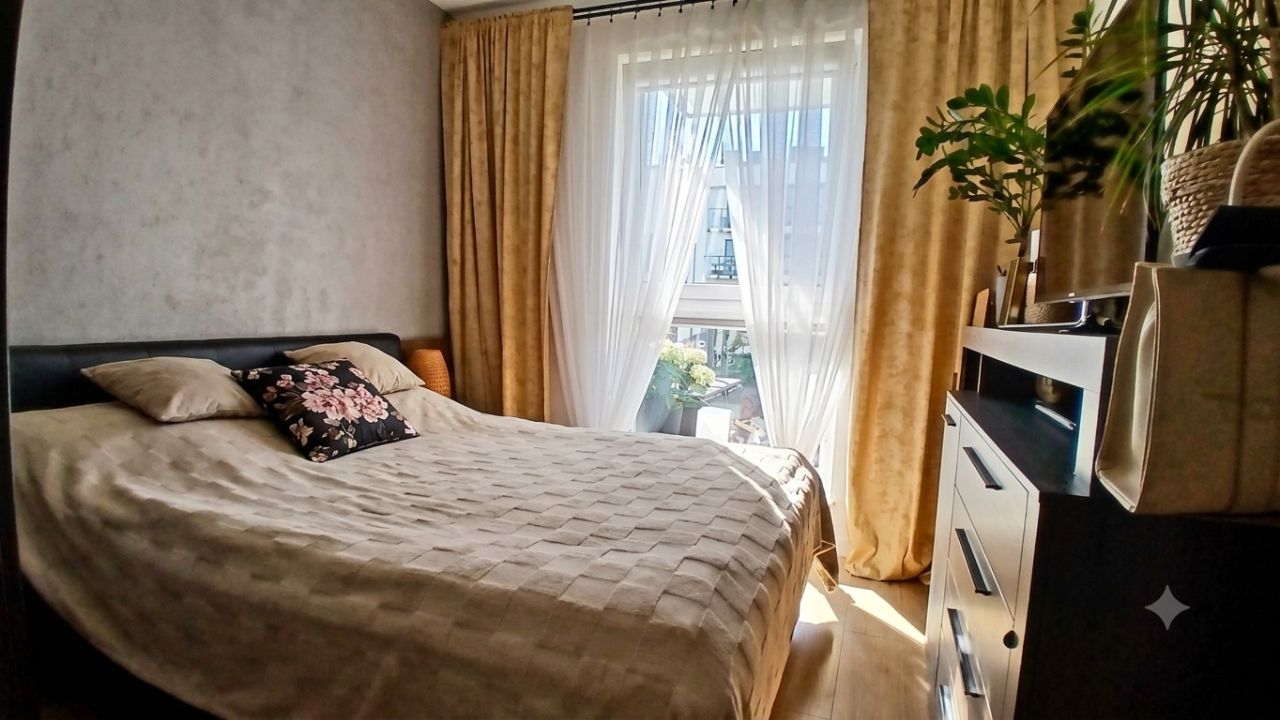 Mieszkanie na sprzedaż bez pośredników          
          
            Padarewskiego          
          
            Gdynia Pogórze - Widok 5