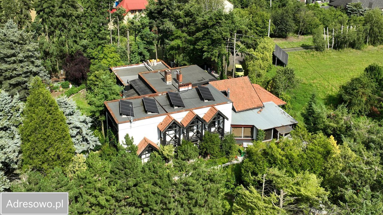 dom wolnostojący, 7 pokoi Chojny. Zdjęcie 2