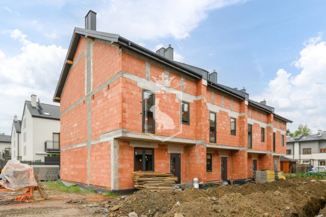 dom szeregowy, 5 pokoi Marki, ul. Wesoła. Zdjęcie 1