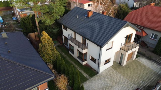 dom wolnostojący, 5 pokoi Kanie, ul. Spokojna. Zdjęcie 20