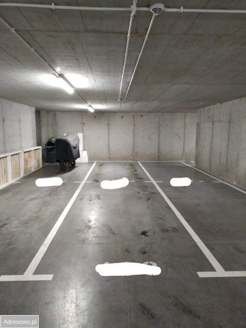 Garaż/miejsce parkingowe Pruszków, ul. Lipowa. Zdjęcie 1