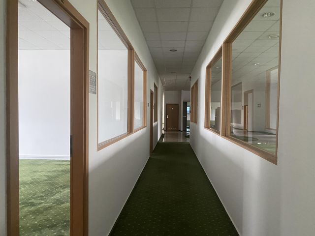 Lokal Piaseczno, ul. Puławska. Zdjęcie 1