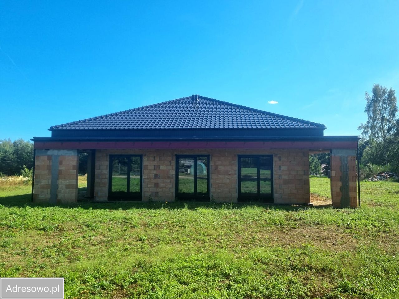 dom wolnostojący, 4 pokoje Trawica