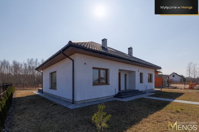 dom wolnostojący, 5 pokoi Stare Lipiny, ul. Radosna. Zdjęcie 1