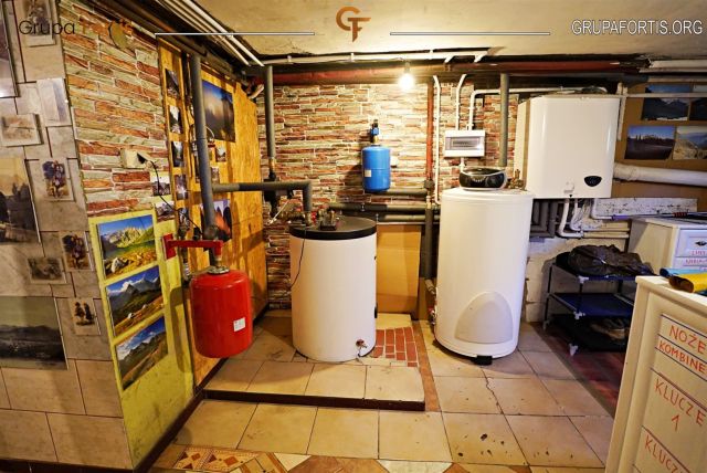 dom wolnostojący, 7 pokoi Pamięcice. Zdjęcie 18