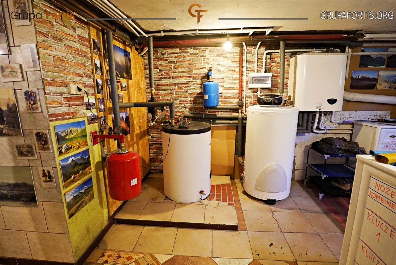 dom wolnostojący, 7 pokoi Pamięcice. Zdjęcie 18