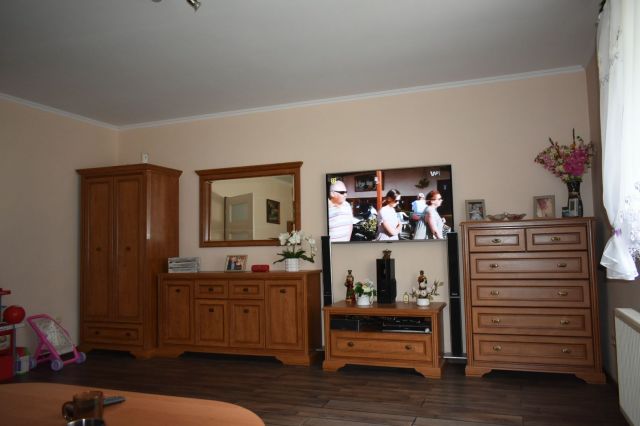 Mieszkanie 4-pokojowe Drzązgowo. Zdjęcie 1