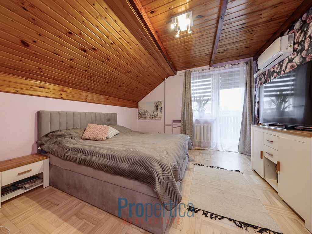 dom wolnostojący, 10 pokoi Kobyłka, ul. Jana Kasprowicza. Zdjęcie 8