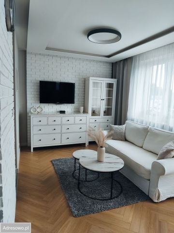 Mieszkanie 3-pokojowe Warszawa Wesoła, ul. Wspólna. Zdjęcie 1