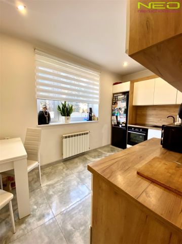 dom wolnostojący, 3 pokoje Radostków. Zdjęcie 1