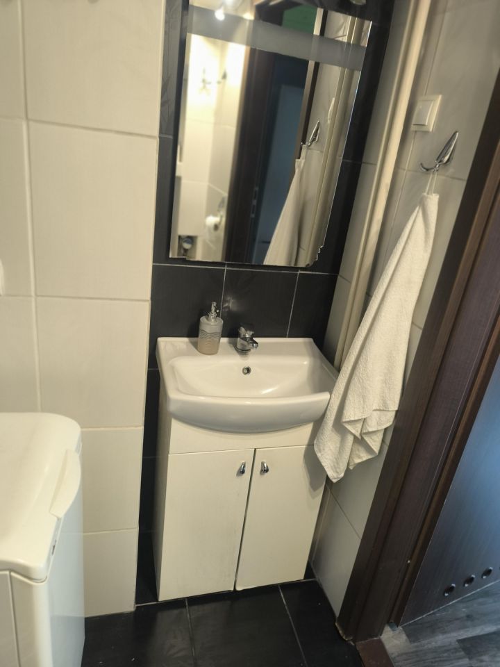 Mieszkanie 2-pokojowe Pabianice Centrum, ul. Marii Skłodowskiej-Curie. Zdjęcie 9