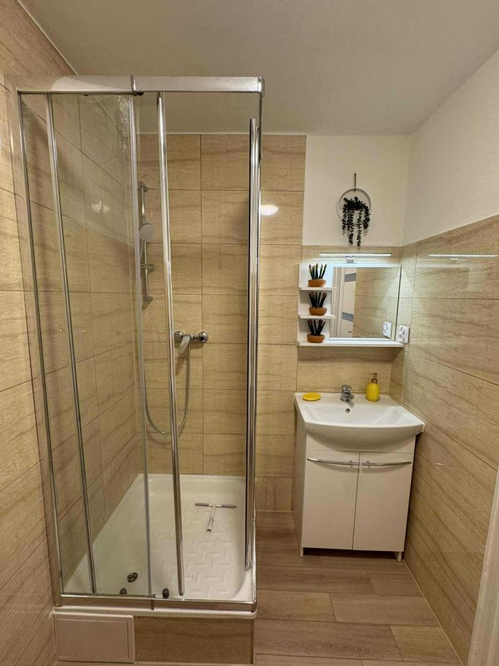 Mieszkanie 3-pokojowe Świdnica Centrum, ul. Komunardów. Zdjęcie 8