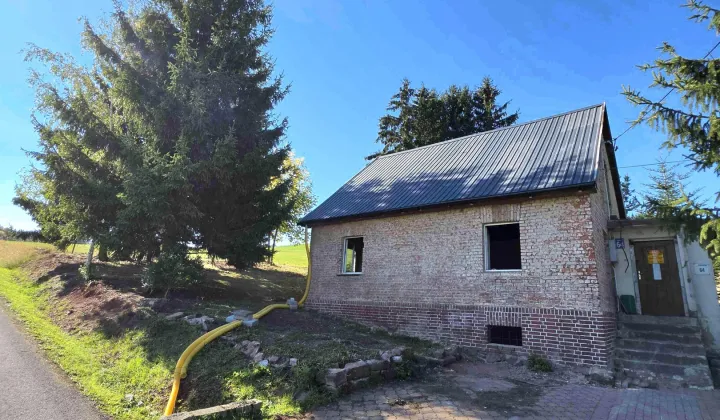 dom wolnostojący, 3 pokoje Dworki