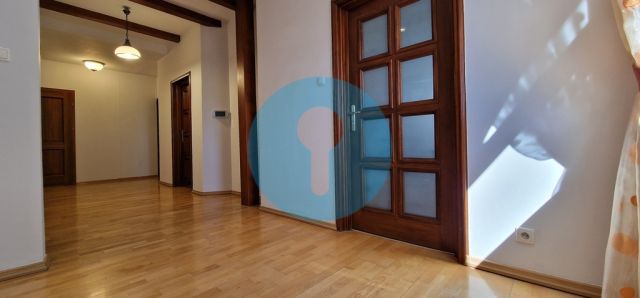 dom wolnostojący, 7 pokoi Dąbrowa, ul. Barczańska. Zdjęcie 26