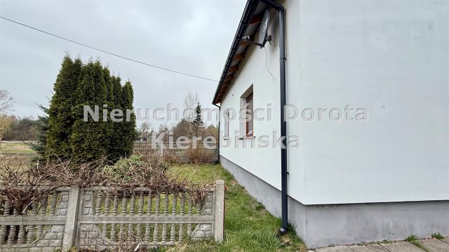dom wolnostojący, 3 pokoje Komorów. Zdjęcie 3