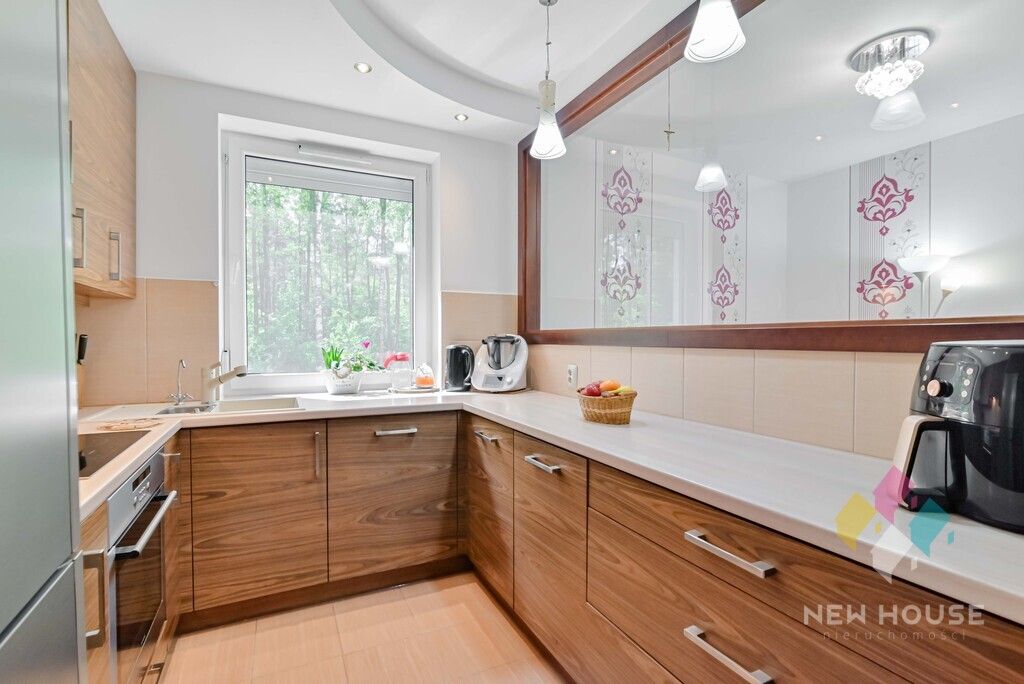 Mieszkanie 4-pokojowe Słupy. Zdjęcie 4