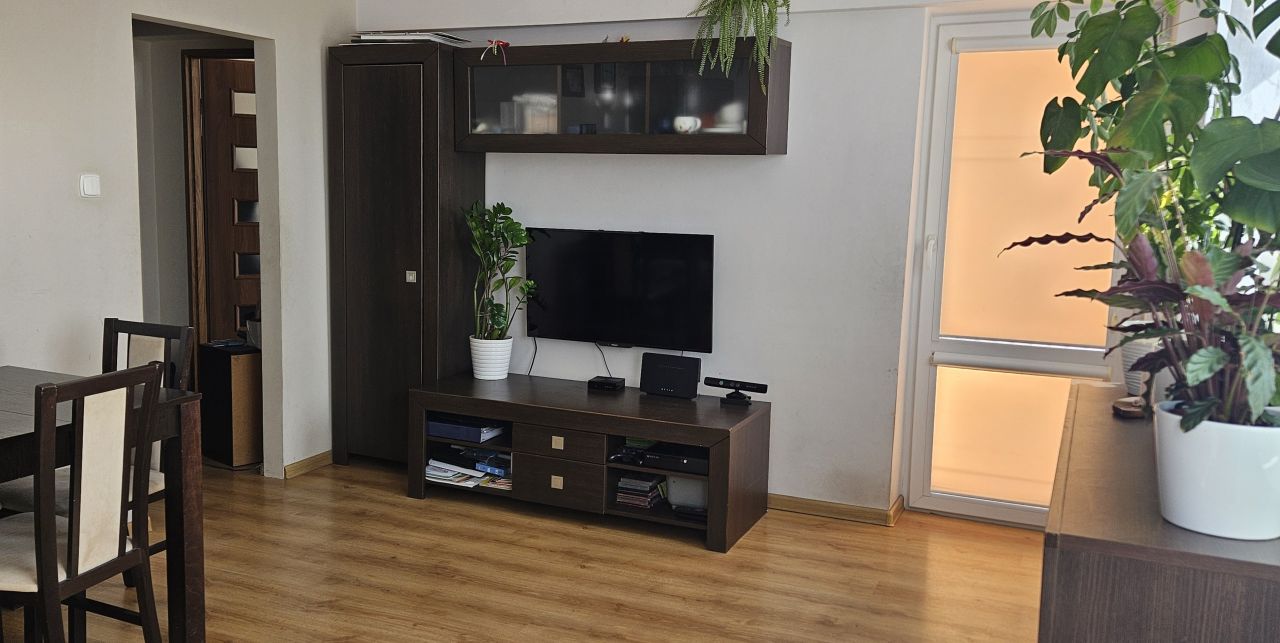 Mieszkanie 3-pokojowe Piaseczno Centrum, ul. Puławska. Zdjęcie 2