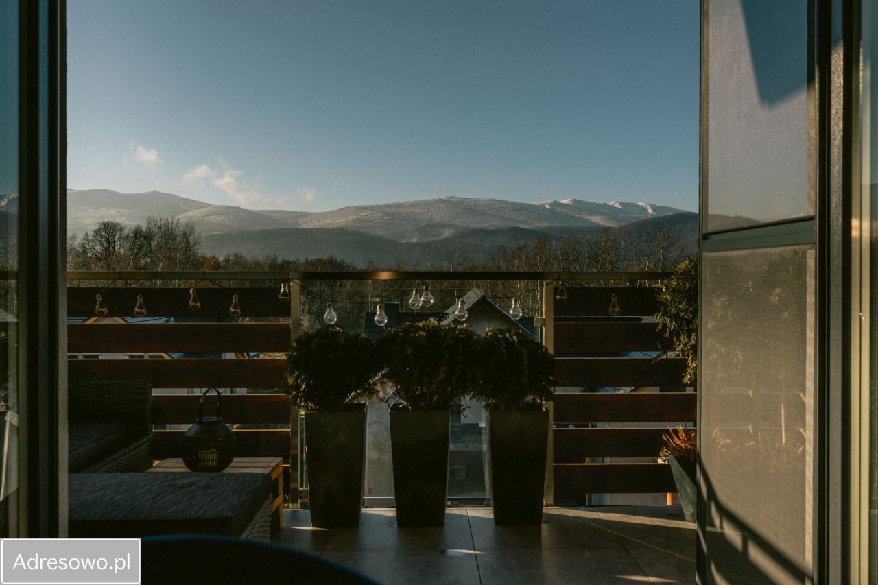 Mieszkanie 4-pokojowe Jelenia Góra Cieplice Śląskie-Zdrój, ul. Walerego Wróblewskiego. Zdjęcie 18