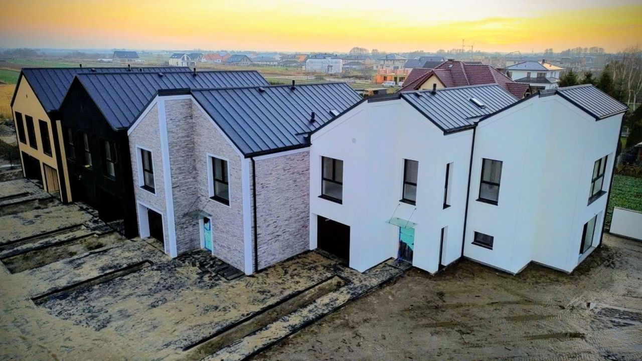 dom szeregowy, 4 pokoje Łady