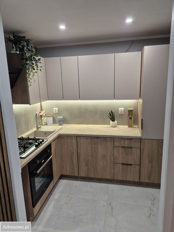 Mieszkanie 2-pokojowe Bytom Stroszek, ul. Tysiąclecia. Zdjęcie 2