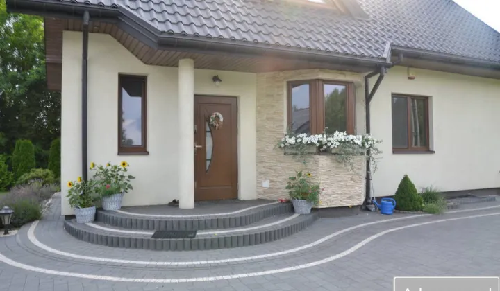 dom wolnostojący, 4 pokoje Darowne