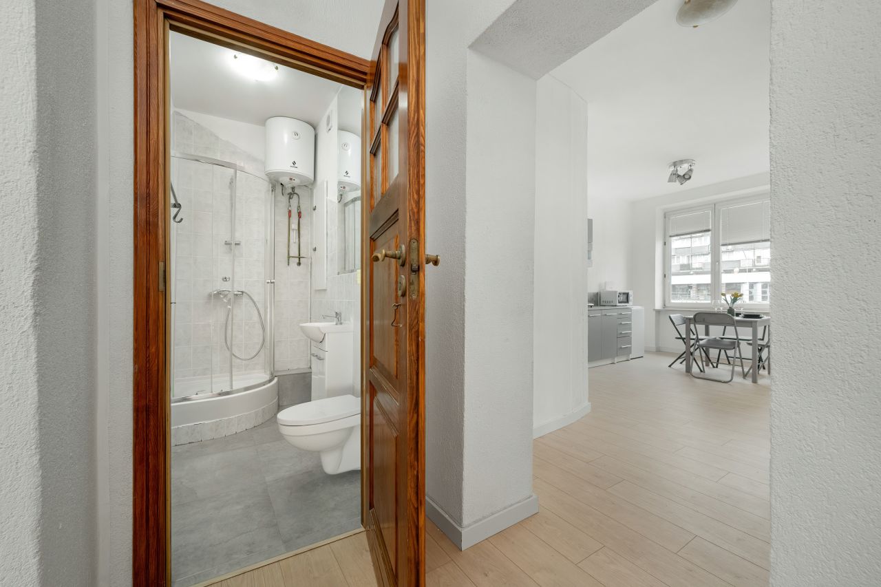 Lokal Wrocław Stare Miasto, pl. Legionów. Zdjęcie 3