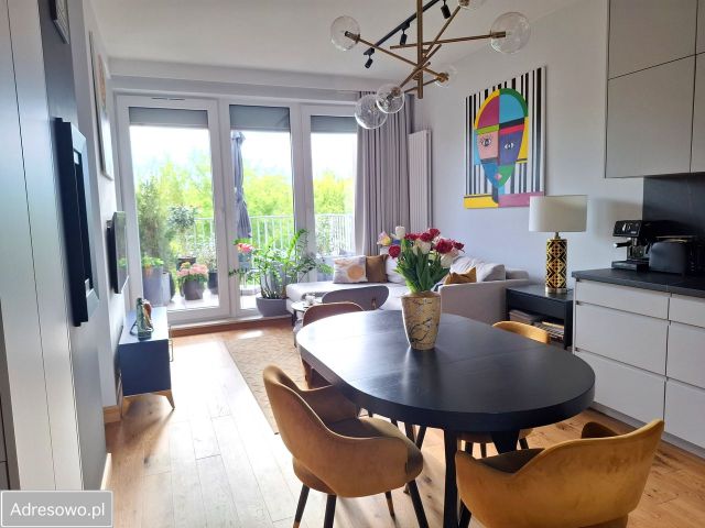 Mieszkanie 2-pokojowe Warszawa Sielce, ul. Chrystiana Piotra Aignera. Zdjęcie 1