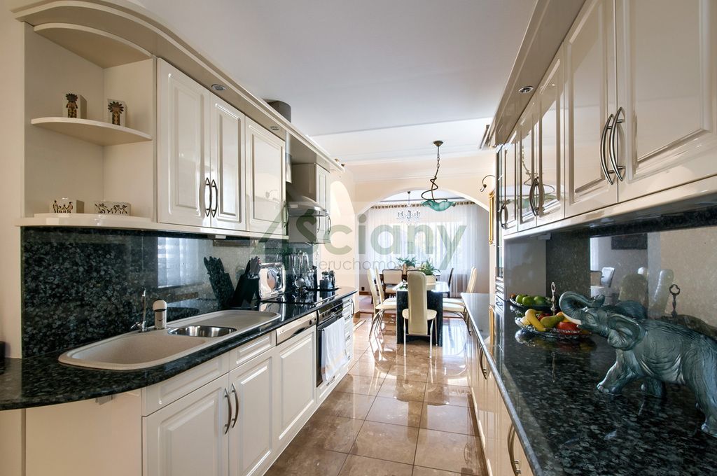 dom wolnostojący, 5 pokoi Zielonka. Zdjęcie 7