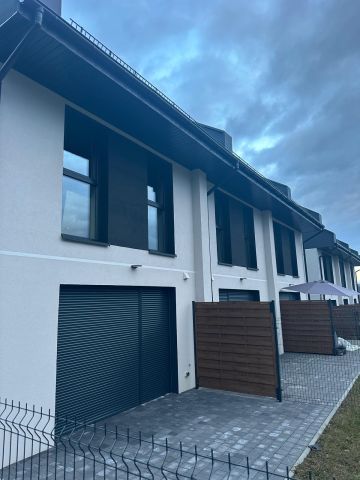 Mieszkanie 3-pokojowe Tarnowskie Góry, ul. Rudolfa von Carnalla. Zdjęcie 1