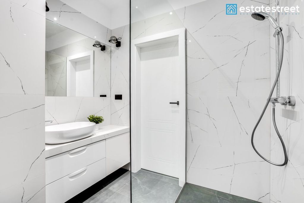 Mieszkanie 4-pokojowe Katowice Śródmieście, ul. Sokolska. Zdjęcie 11