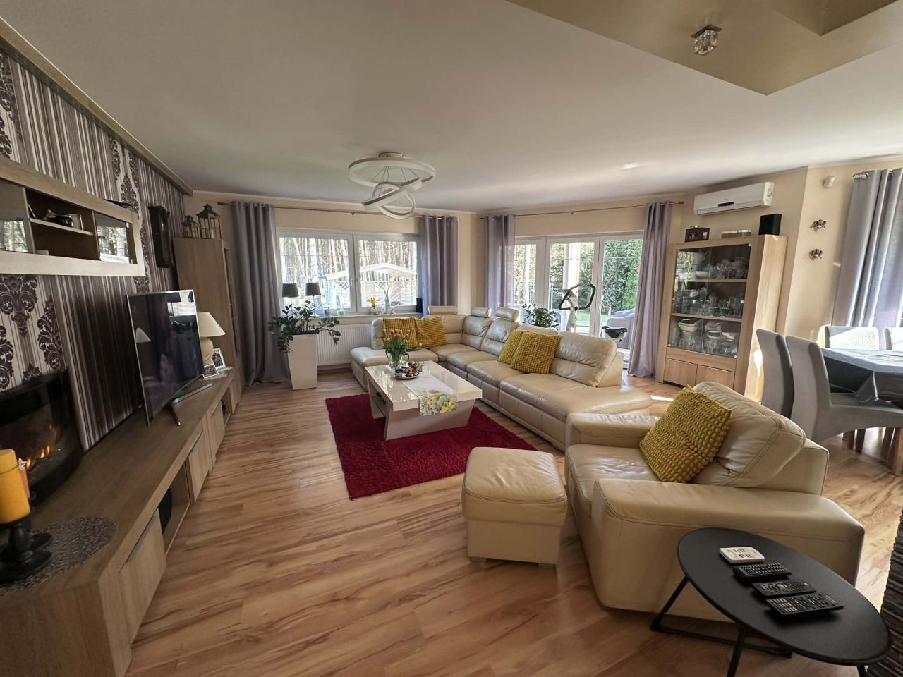 dom wolnostojący, 5 pokoi Chylin. Zdjęcie 14